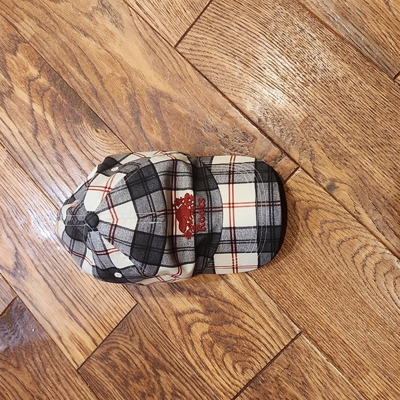 Boys Roots Hat - Picture 1 of 4